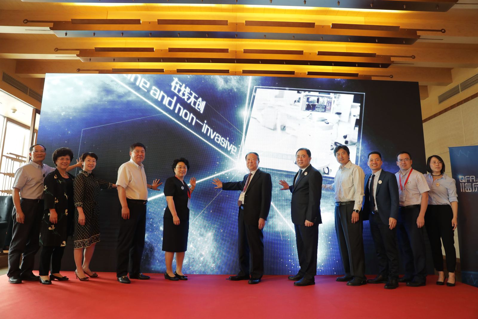 “大风”铁路上，他们与“风”共舞——访第二十一届中国专利金奖项目发明人、中南大学高速列车研究中心团队